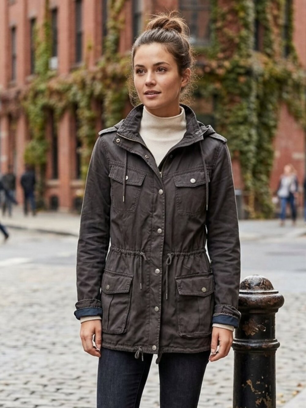 Aritzia Talula 100% Cotton Trooper Jacket Utility Hooded Parka in Washed Black